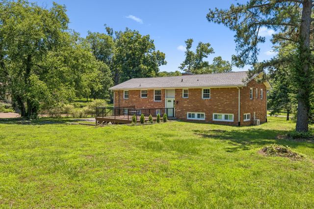2632 Windemere Dr, Nashville, TN 37214