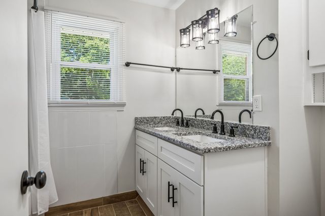 2632 Windemere Dr, Nashville, TN 37214