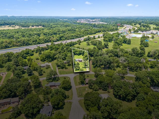 2632 Windemere Dr, Nashville, TN 37214