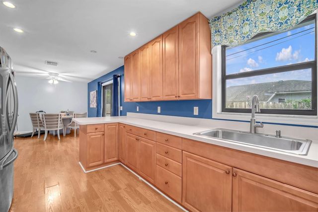 9240 HONEYWELL Road, Lake Worth, FL 33467
