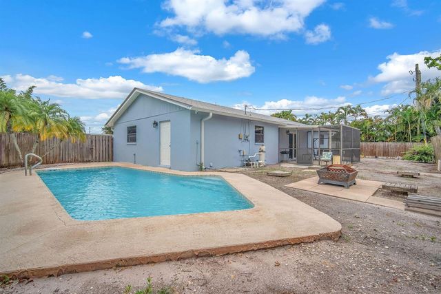 9240 HONEYWELL Road, Lake Worth, FL 33467