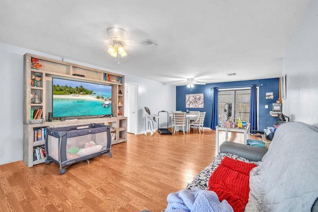 9240 HONEYWELL Road, Lake Worth, FL 33467