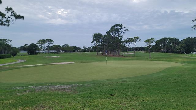 3631 AVENIDA MADERA, Bradenton, FL 34210