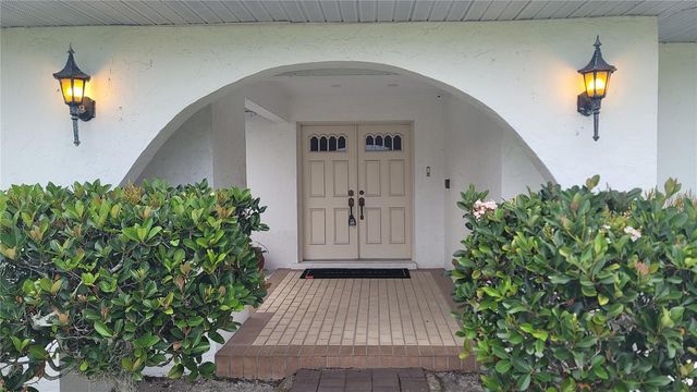 3631 AVENIDA MADERA, Bradenton, FL 34210