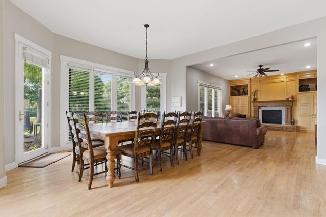 1610 W Caleb Court, Springfield, MO 65810
