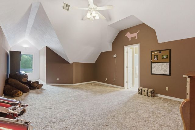 1610 W Caleb Court, Springfield, MO 65810