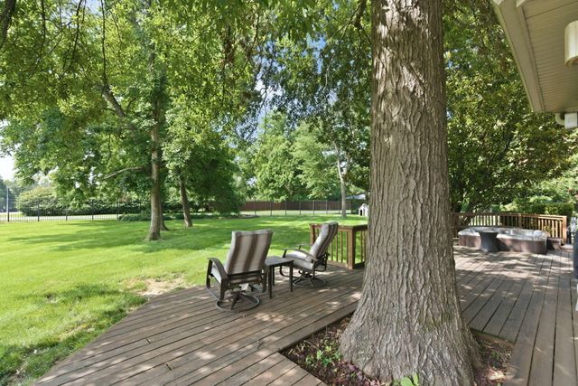 1610 W Caleb Court, Springfield, MO 65810