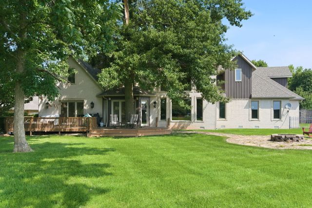 1610 W Caleb Court, Springfield, MO 65810