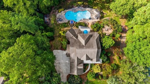 5917 Crutchfield Farm Road, Oak Ridge, NC 27310