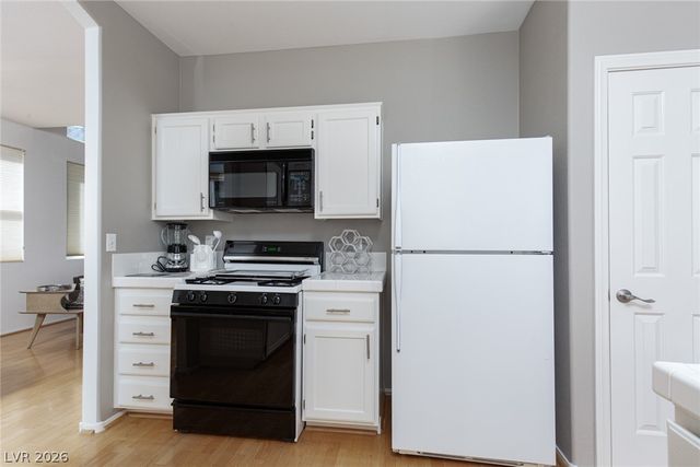 256 Horizon Pointe Circle, Henderson, NV 89012