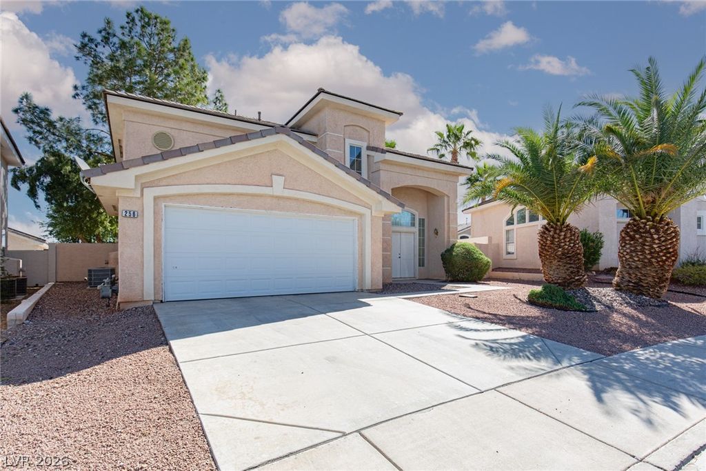 256 Horizon Pointe Circle, Henderson, NV 89012