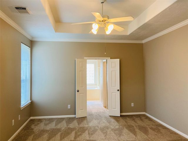 18215 Linden Forest Lane, Katy, TX 77449