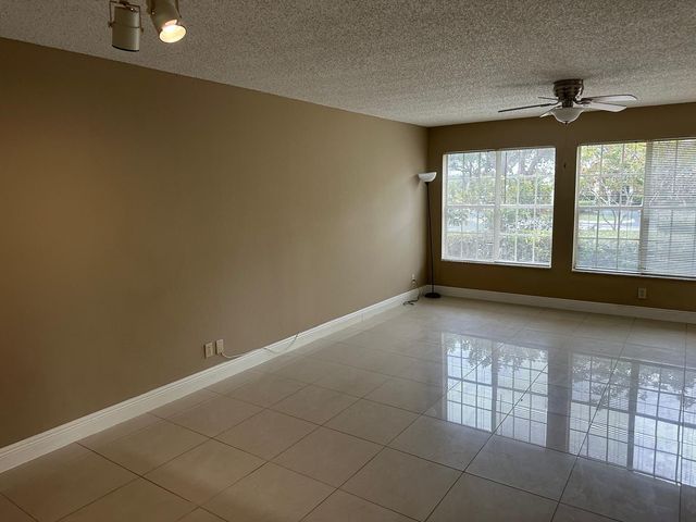 6283 La Costa Drive D, Boca Raton, FL 33433