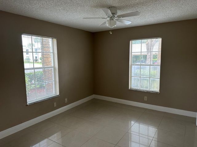 6283 La Costa Drive D, Boca Raton, FL 33433