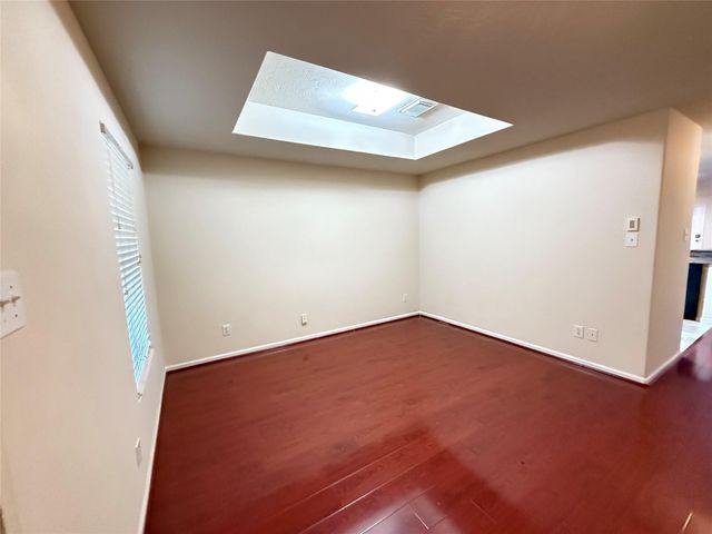 10322 Ravenwood View Lane, Houston, TX 77075