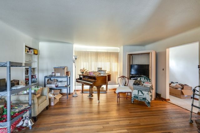 4559 Van Epps Road, Brooklyn Heights, OH 44131