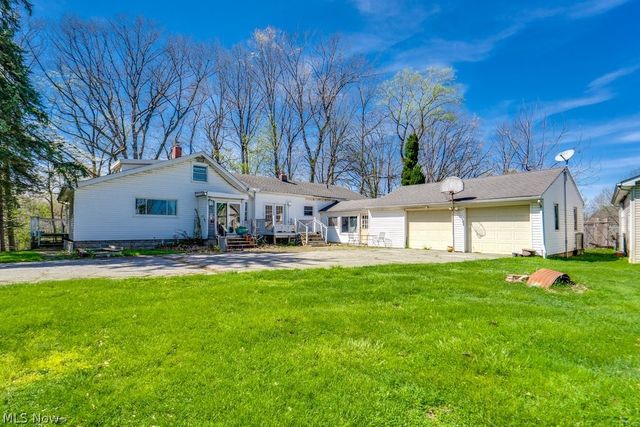4559 Van Epps Road, Brooklyn Heights, OH 44131