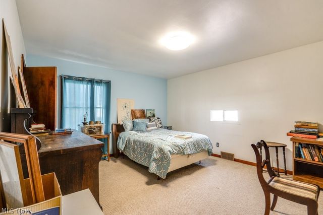 4559 Van Epps Road, Brooklyn Heights, OH 44131