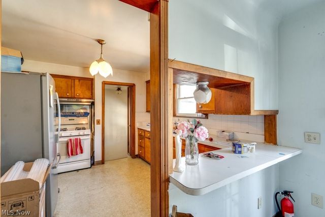 4559 Van Epps Road, Brooklyn Heights, OH 44131