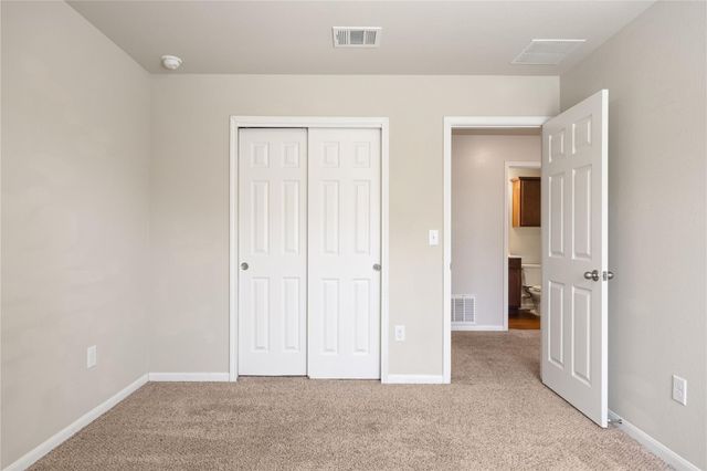 401 S Hunting Lodge LN, Bastrop, TX 78602