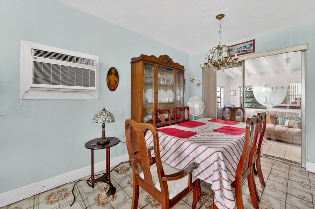 2105 Worthington Road, West Palm Beach, FL 33409