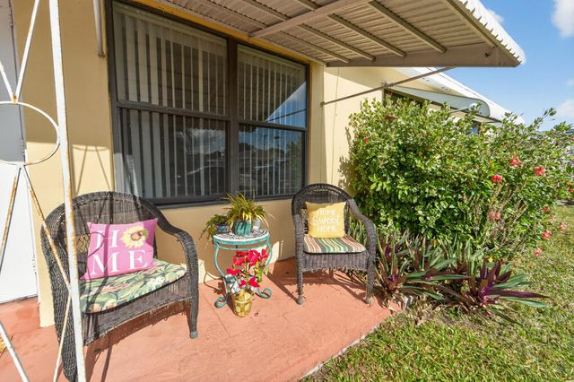 2105 Worthington Road, West Palm Beach, FL 33409