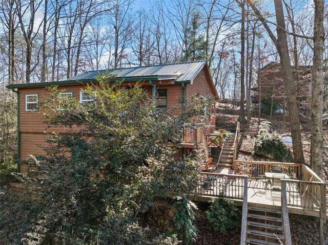 421 Cherokee Court, Ellijay, GA 30540