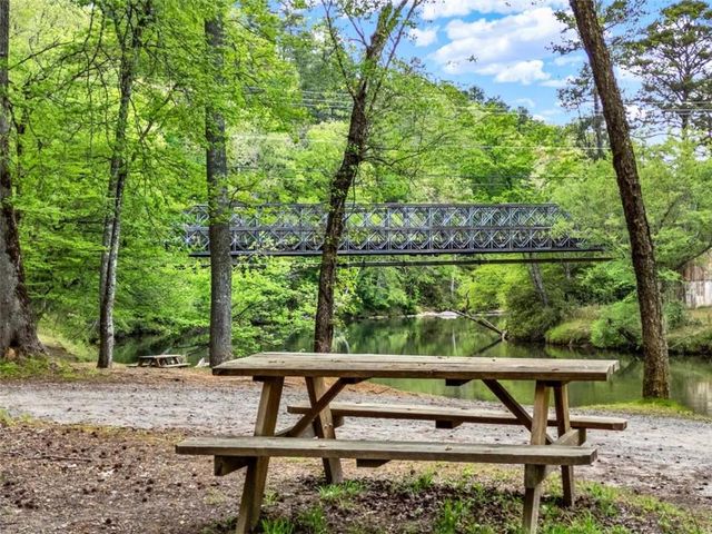 421 Cherokee Court, Ellijay, GA 30540
