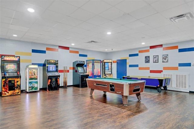 421 Cherokee Court, Ellijay, GA 30540