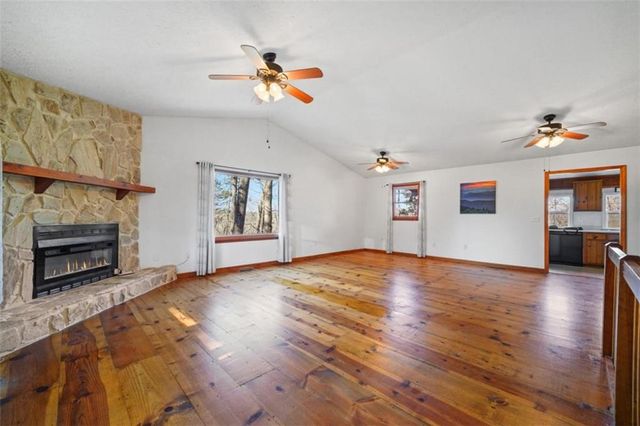 421 Cherokee Court, Ellijay, GA 30540