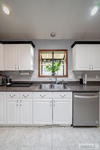 1525 9th Street, Idaho Falls, ID 83401