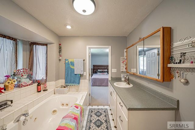 1525 9th Street, Idaho Falls, ID 83401