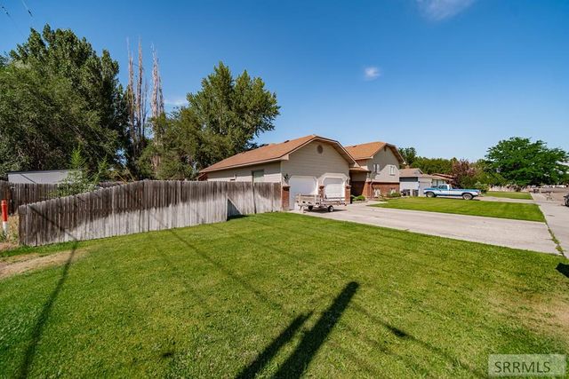 1525 9th Street, Idaho Falls, ID 83401