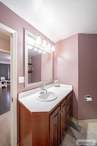 1525 9th Street, Idaho Falls, ID 83401