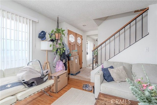 222 20th, Huntington Beach, CA 92648