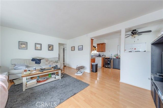 222 20th, Huntington Beach, CA 92648