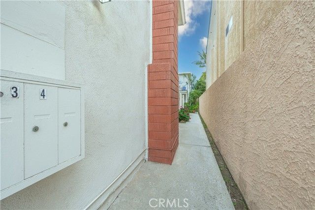 222 20th, Huntington Beach, CA 92648