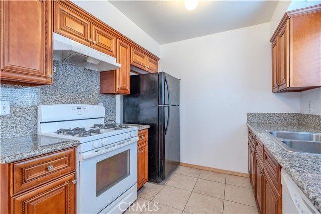 222 20th, Huntington Beach, CA 92648