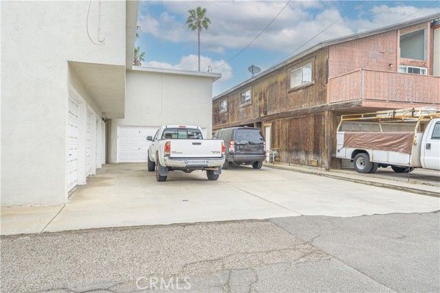 222 20th, Huntington Beach, CA 92648
