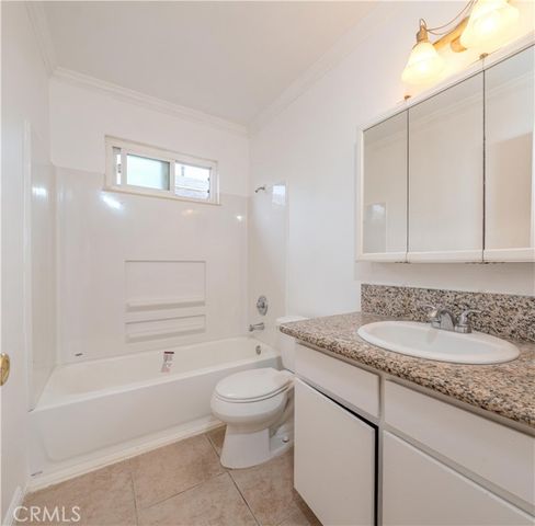 222 20th, Huntington Beach, CA 92648