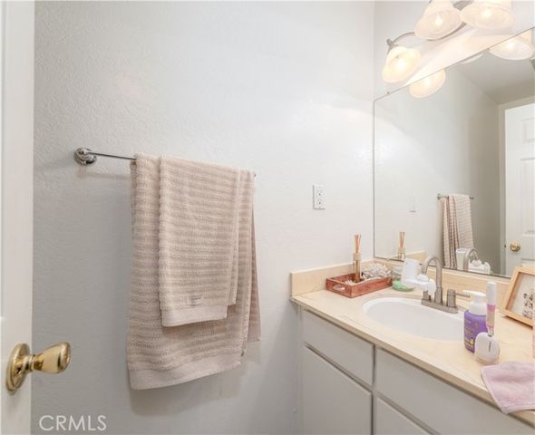 222 20th, Huntington Beach, CA 92648