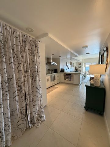 175 E Delaware Place 5819, Chicago, IL 60611