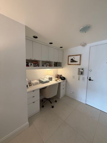 175 E Delaware Place 5819, Chicago, IL 60611