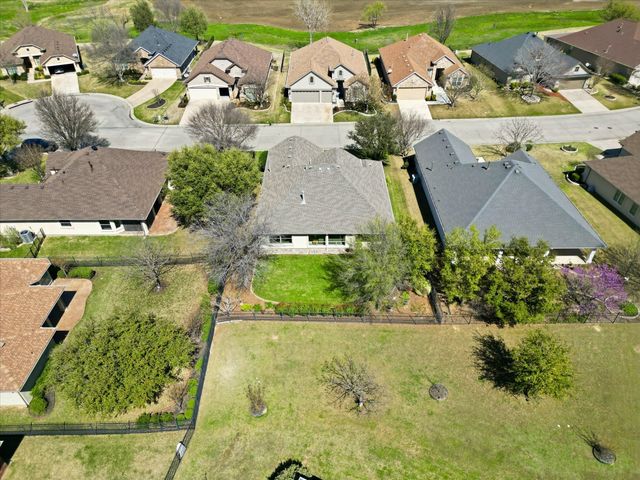 10917 Southerland Drive, Denton, TX 76207