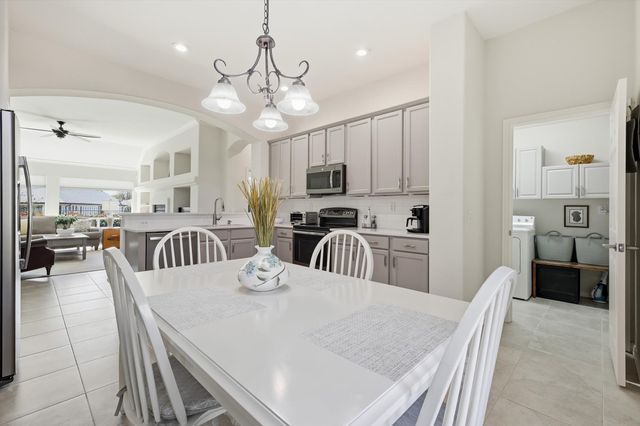 10917 Southerland Drive, Denton, TX 76207