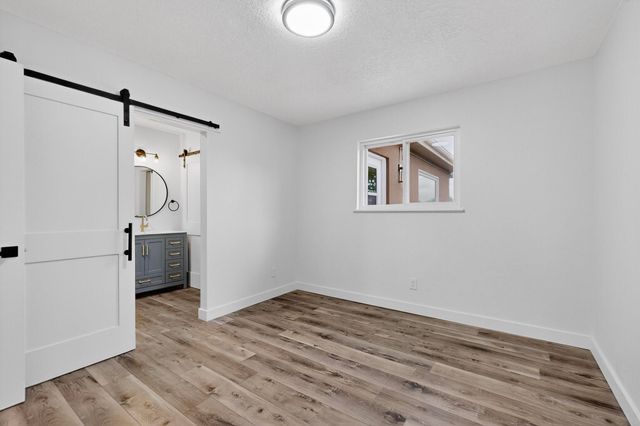 813 SHIRLEY Street NE, Albuquerque, NM 87123