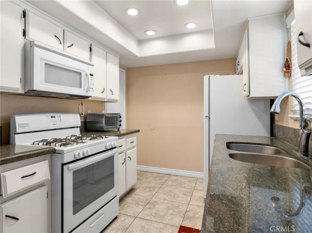 14572 Appleton Street, Hesperia, CA 92345