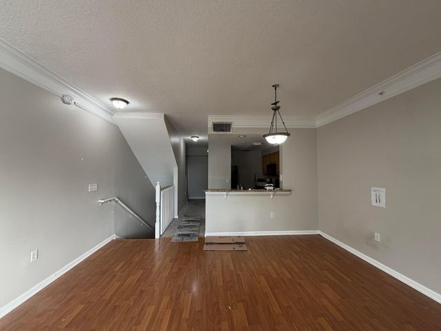 2052 Alta Meadows Lane 2205, Delray Beach, FL 33444