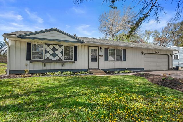 644 Briar Road, Wauconda, IL 60084
