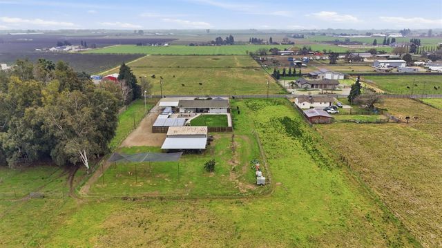 4519 Idaho Rd, Turlock, CA 95380